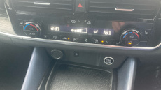 Nissan Qashqai 1.3 DiG-T MH Tekna 5dr Petrol Hatchback